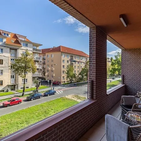 Zwirn Comfort With Balcony Appartement Bratislava