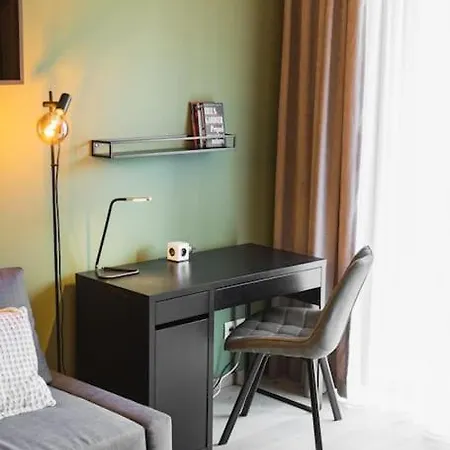 Zwirn Comfort With Balcony Lejlighed *