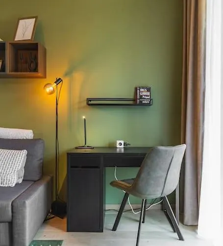 Zwirn Comfort With Balcony Apartament