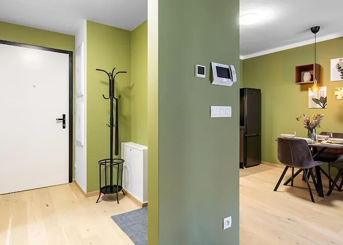 Zwirn Comfort With Balcony Apartament *