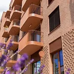 Zwirn Comfort With Balcony ブラチスラヴァ
