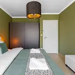 アパート Zwirn Comfort With Balcony ブラチスラヴァ