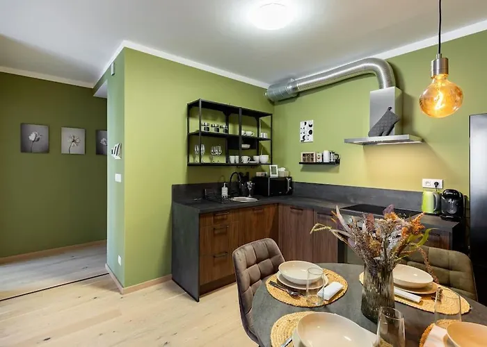 Zwirn Comfort With Balcony Apartment